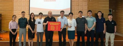 爱科赛博助学西北工业大学自动化学院、捐赠精密测试电源设备