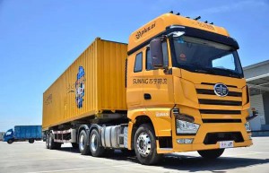 世界首辆物流无人重型卡车在上海完成首测