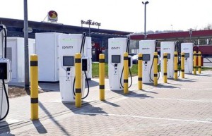 盘点：各企业电动汽车快充技术发展（充电站）