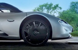 不插电：电动汽车充电新方式